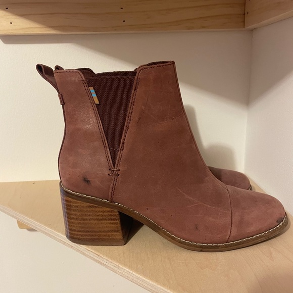 Toms shoes - Picture 2 of 2